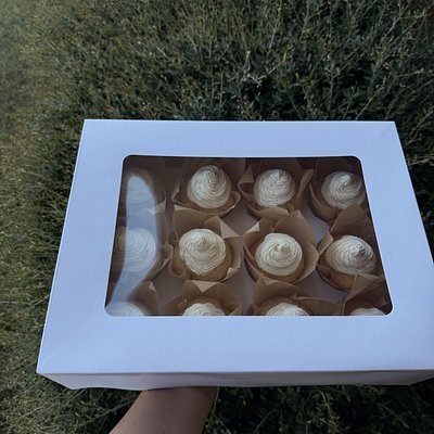 Gluten Free Vanilla Bean Cupcakes 