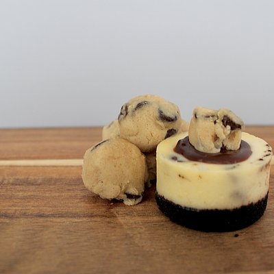Mini Cheesecakes (Cookie Dough) 