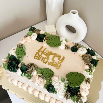 Sheet Cake 40/50 Servings 