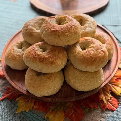 Sourdough Garlic Bagels (6ct)