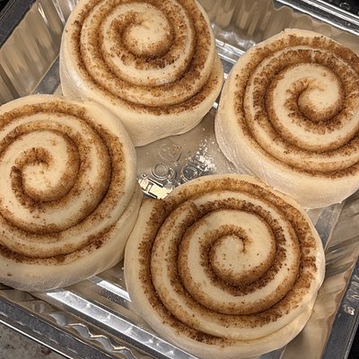Classic Cinnamon Rolls 