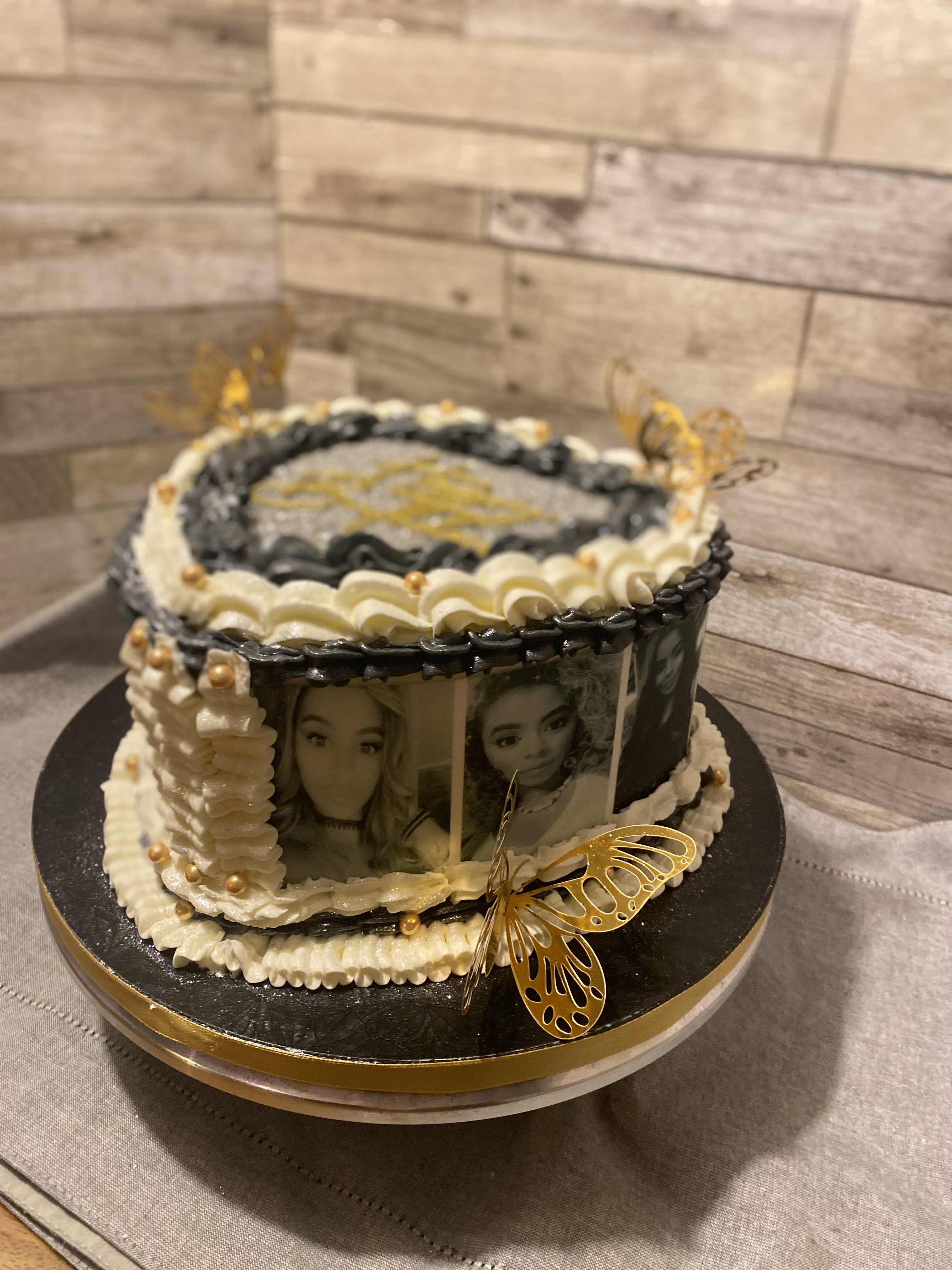Heart Vintage Cakes