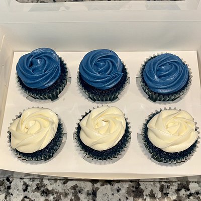 Custom Cupcakes 