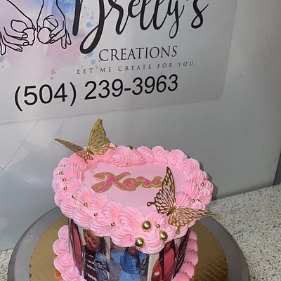 4” heart cake without Edible Pictures 