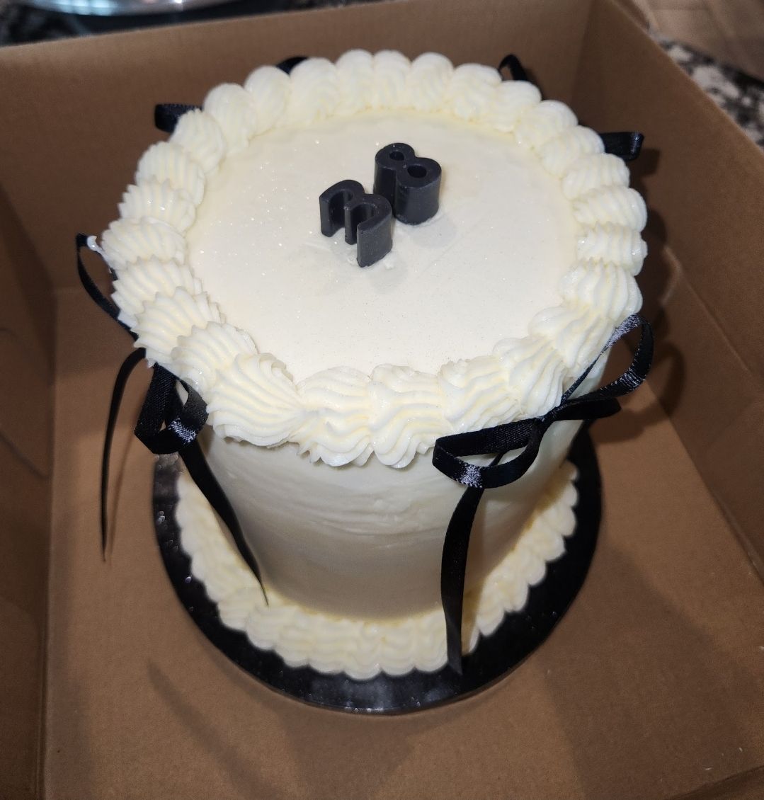2 layer 6" cake