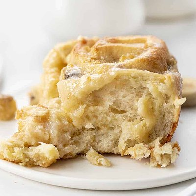 Banana Cream Sweet Rolls