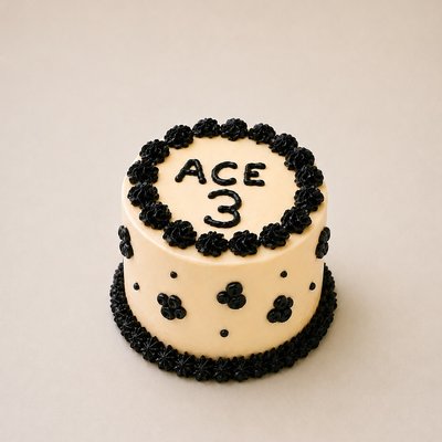 4 inch Basic Cake (2 Layers)