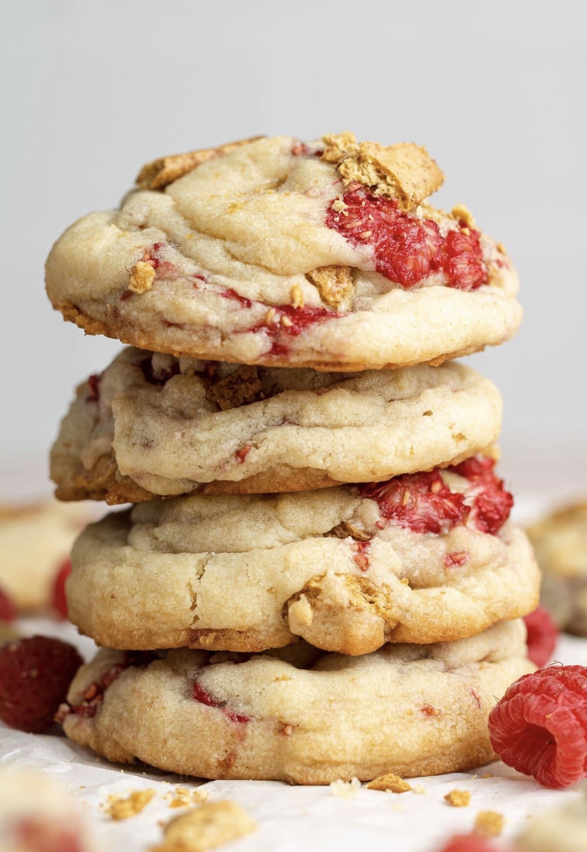 Raspberry Cheesecake Cookie