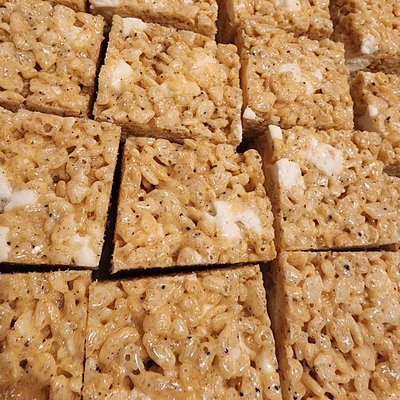 Rice Krispie Treats (Sold By The Dozen) 