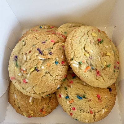 Birthday  Sprinkle Cookies(6)