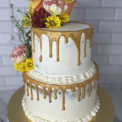 Large 2-Tier Cake (6”/8”) 