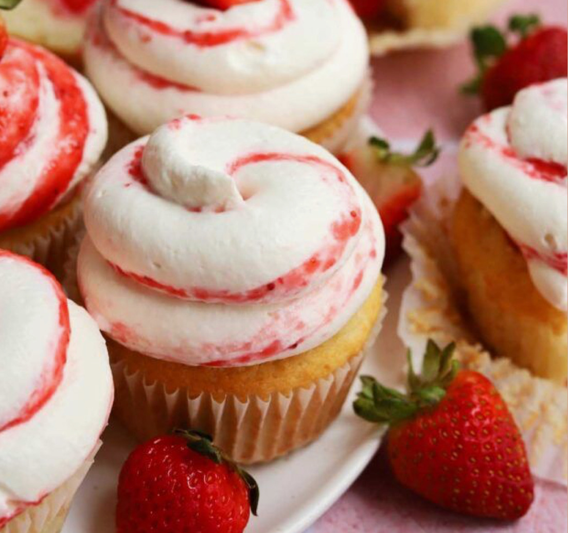Strawberry Shortcake (Half Dozen)