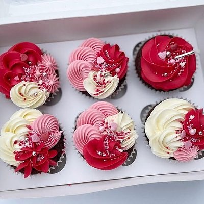 Valentines Cupcakes - 6 Pack