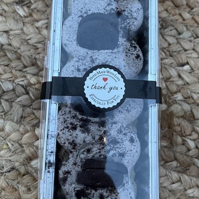 Oreo Mini Loaf Cake 6-Pack