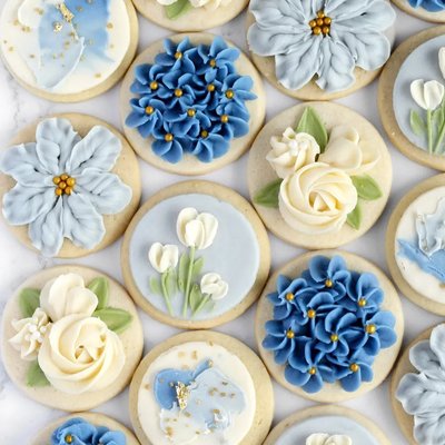Buttercream Decorated Sugar Cookies