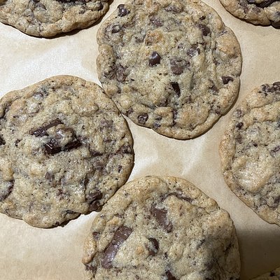 Sourdough Choco Chunka Cookie