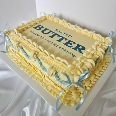 9x13” 2 Layer Sheet Cake (35-40 Servings) 