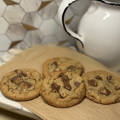Brown Butter Reese's Cookies 