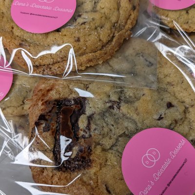 Dozen Cookies