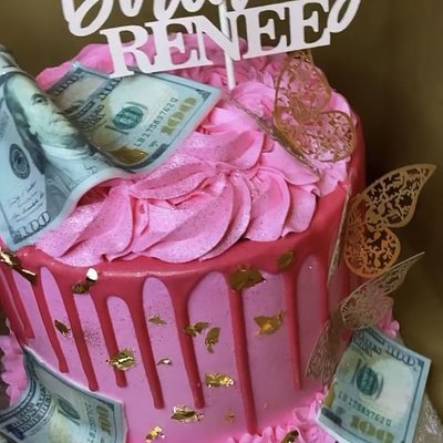 Drip Cake 8in 
