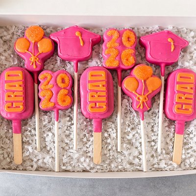 Graduation Cake Pops 