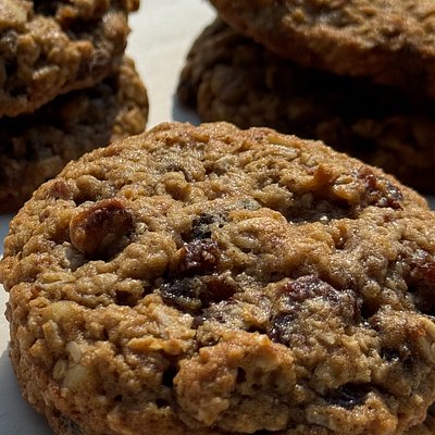 Oatmeal Raisin Cookies