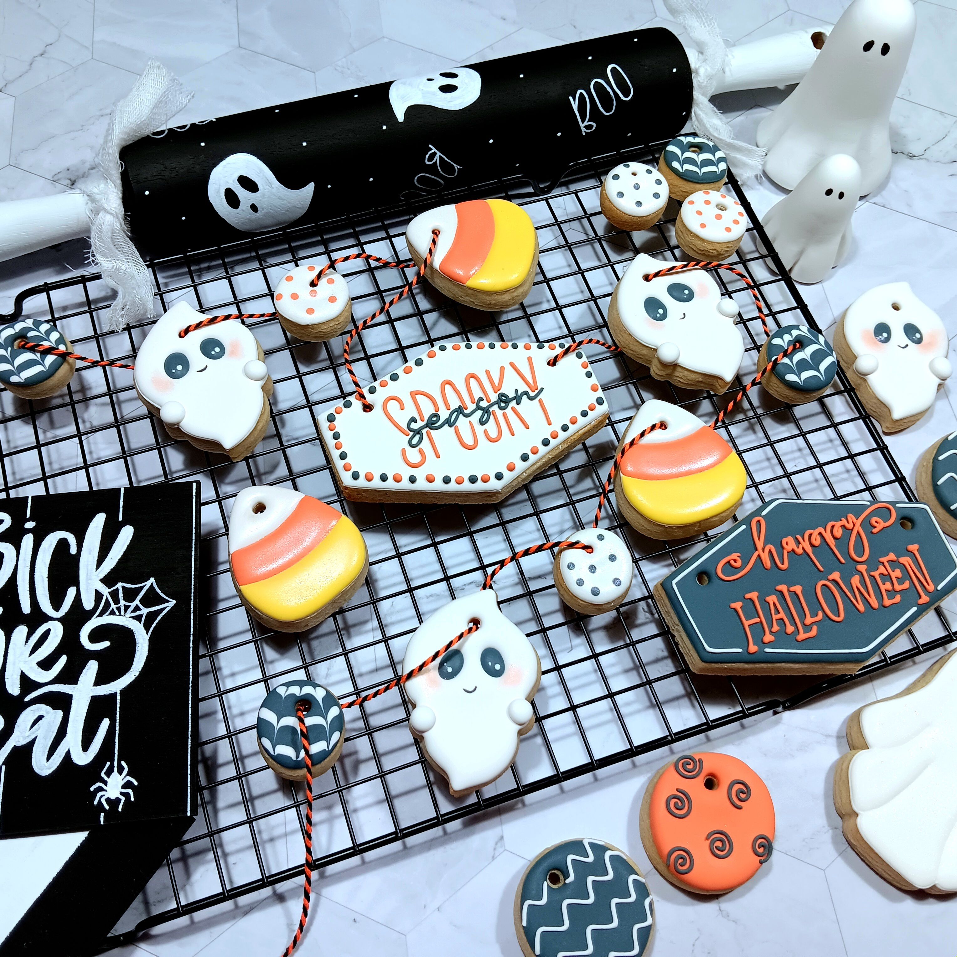 Halloween Garland Kit
