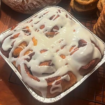 Cinnamon & Spice Rolls with a Lemon Glaze 
