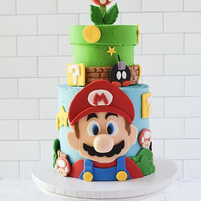 Smaller 2-tiered Serves 30-35