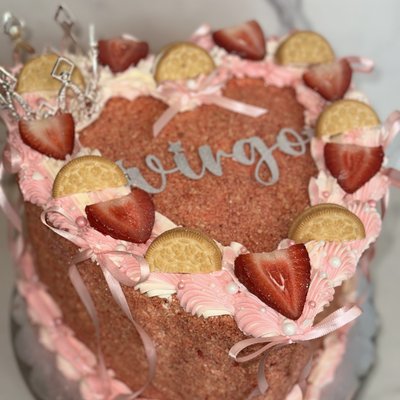 10” Custom Heart Cake