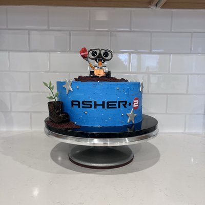 9”, 2-Layer Round Cake