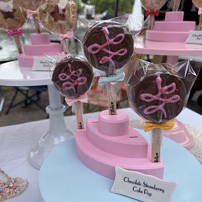 Chocolate Strawberry - 1/2 Dozen (6)