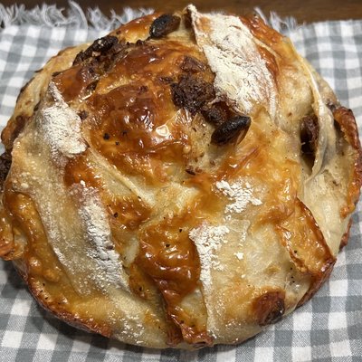 Garlic Mozzarella Sourdough 