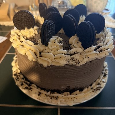 Cookies & Creme Cake 