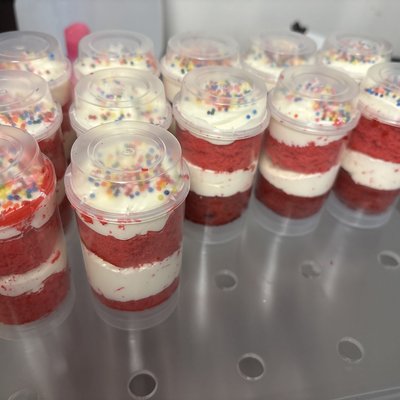 Cake push pops 