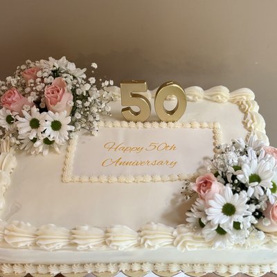 1/2 Sheet Cake (Serves Approximately 50-55)
