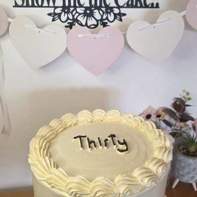 Simple Cake 20 Servings