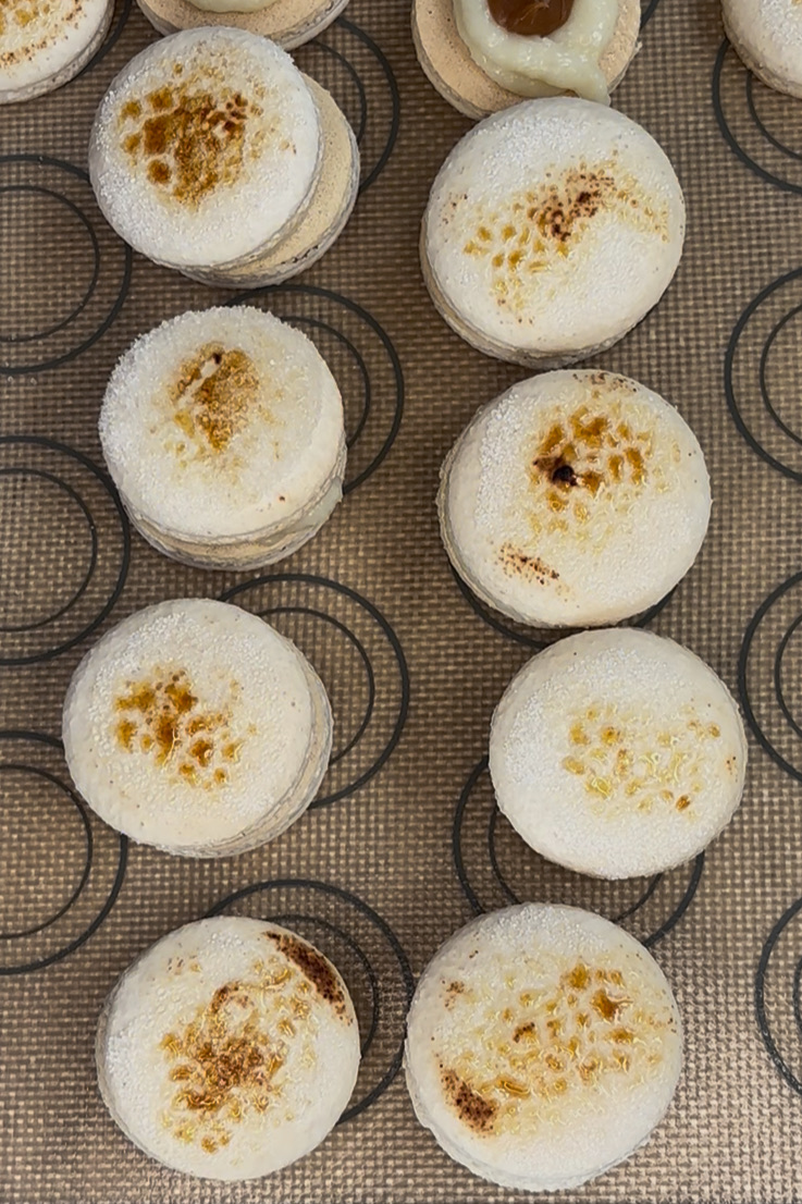 Creme Brulee Macarons Box