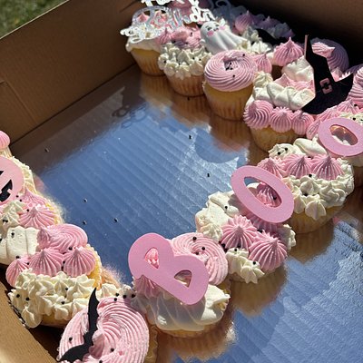 Cupcake Number Cake 