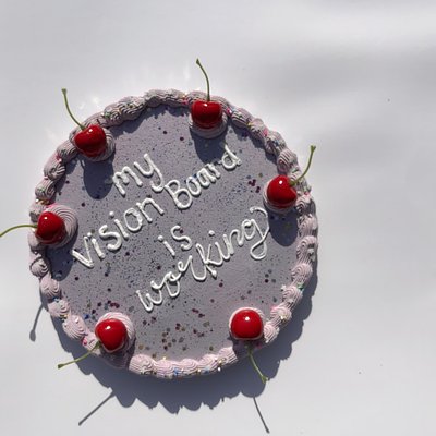 Vision Board Cake Art (9x9 Circle Canvas)