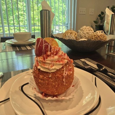 Strawberry Crunch Chocolate  Apple (Stuffed With Cream cheese  Or  Plain)