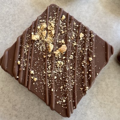 1 Dozen Dipped S’mores