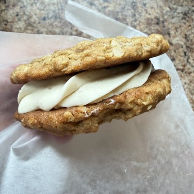 Oatmeal Cream Pie