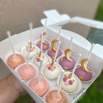 Cake Pops- CUSTOM