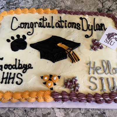 Graduation 1/4 Sheet Cake
