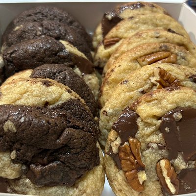 Half And Half Box- 1 Dozen