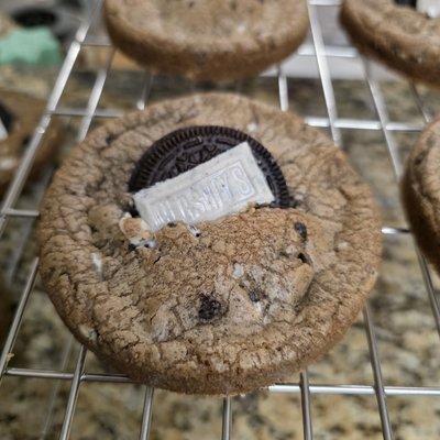 Cookies And Cream Cookies (Dozen)