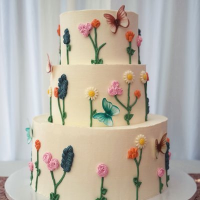 3 Tier Cake (80 Servings) 
