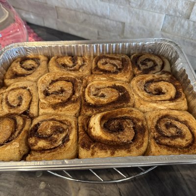 Traditional Cinnamon Rolls 9x13 25.00