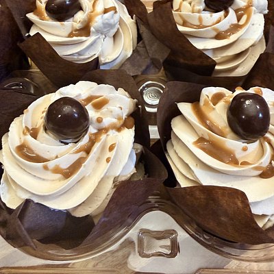 Espresso Martini Cupcake (12)